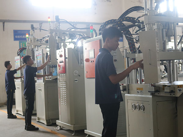 立式成型注塑機 立式成型注塑機